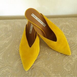 & Other Stories Mustard Color Mules